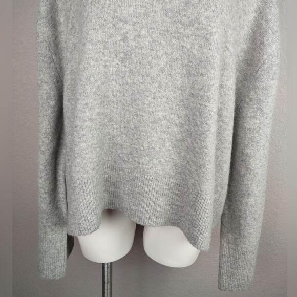 J Crew Chunky Crewneck Cropped Sweater Supersoft Yarn Gray Merino Wool Blend XL - Picture 12 of 16